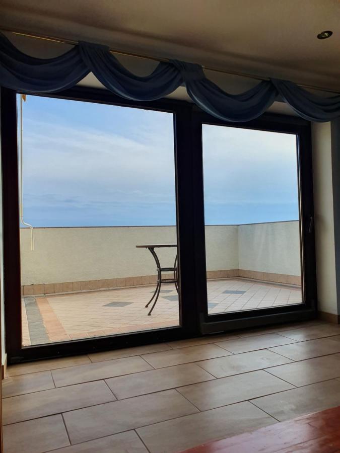 Apartma Aleksandra Ankaran Ngoại thất bức ảnh
