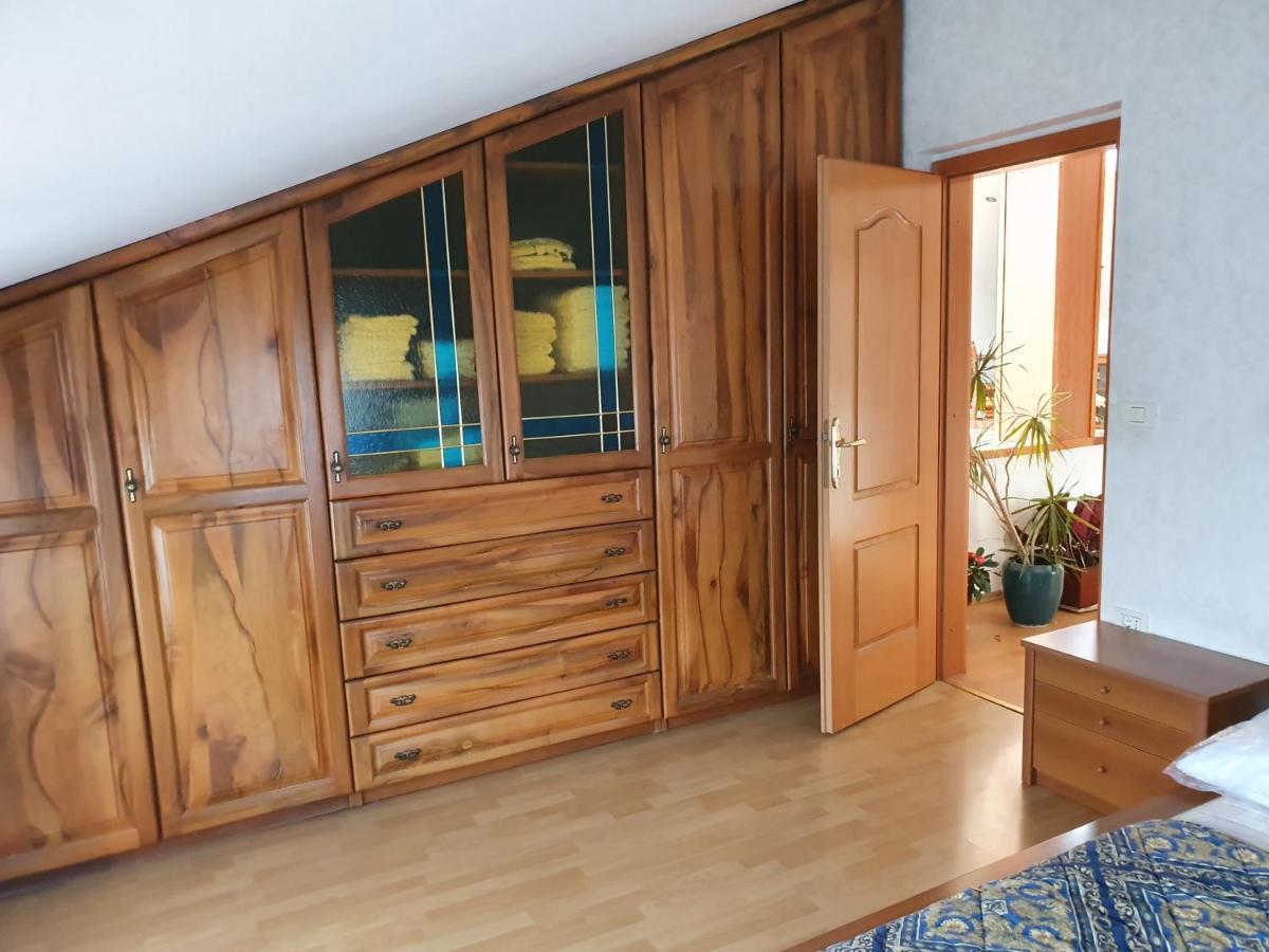 Apartma Aleksandra Ankaran Ngoại thất bức ảnh